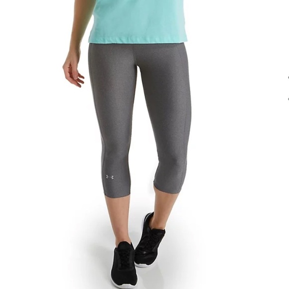 NWT Under Armour HeatGear Armour Compression Capri Charcoal Light Heather - Picture 2 of 7